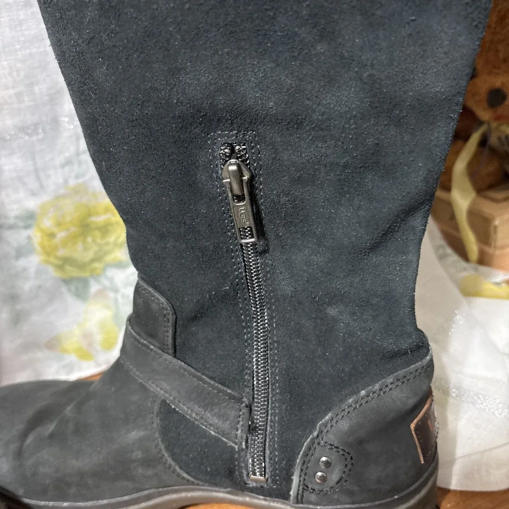 Ugg‎ Thomsen Tall Black Suede Leather Knee High Riding Waterproof Boots Size 8